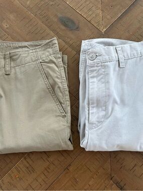 Two pair GAP Flat Front Khaki Shorts size 35